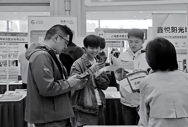 2032年,中国高校将迎毁灭式峰值时刻 2032年,中国高校将迎毁灭式峰值时刻