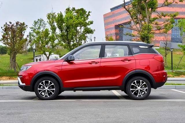 开油车的笑了,开电车的慌了?2026油电新政实锤 开油车的笑了,开电车的慌了?2026油电新政实锤