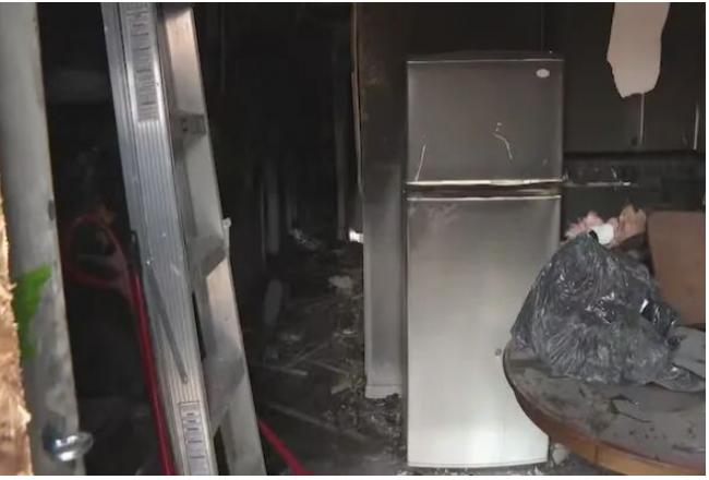 加国房东好不容易拿到驱逐令 结果房子被人烧了 加国房东好不容易拿到驱逐令 结果房子被人烧了