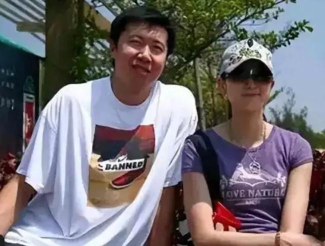 他一婚娶大3岁司令女儿 二婚娶小13岁娇妻 他一婚娶大3岁司令女儿 二婚娶小13岁娇妻