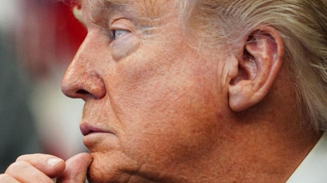 他变本加厉...川普撞到南墙 他变本加厉...川普撞到南墙