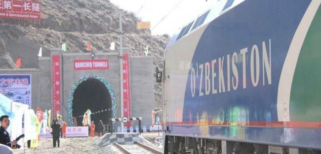 俄罗斯终于扛不住了 给中国一个顺水人情 俄罗斯终于扛不住了 给中国一个顺水人情