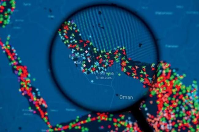 海上2万海员成“活靶子” 随时会被炸成灰烬 海上2万海员成“活靶子” 随时会被炸成灰烬