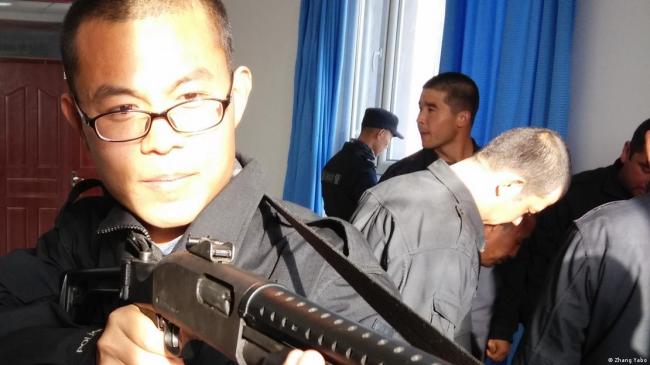 逃离中国的前警察:他失去了祖国,却找回了灵魂 逃离中国的前警察:他失去了祖国,却找回了灵魂