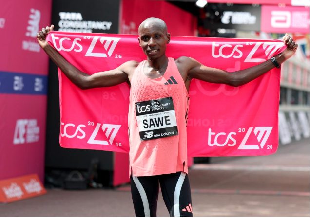 创造历史!男女冠军双双打破世界纪录 创造历史!男女冠军双双打破世界纪录