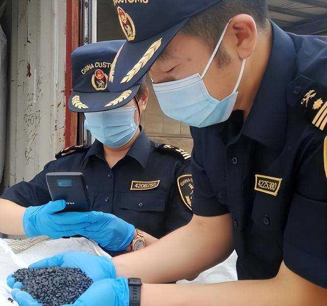 走私战略石墨给美国,中国上市公司下场惨 走私战略石墨给美国,中国上市公司下场惨