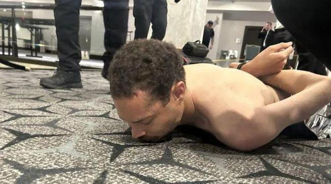 担忧暗杀!老黄带5个保镖,奥特曼们沦为靶子 担忧暗杀!老黄带5个保镖,奥特曼们沦为靶子