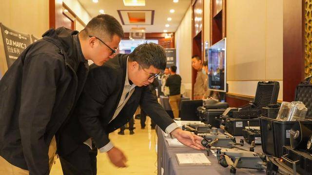 29个核心元老被裁!大疆亲手培养出全球最大劲敌 29个核心元老被裁!大疆亲手培养出全球最大劲敌