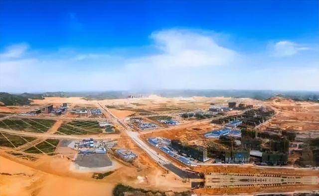 削平33座大山 延安在山顶建了一座新城 削平33座大山 延安在山顶建了一座新城