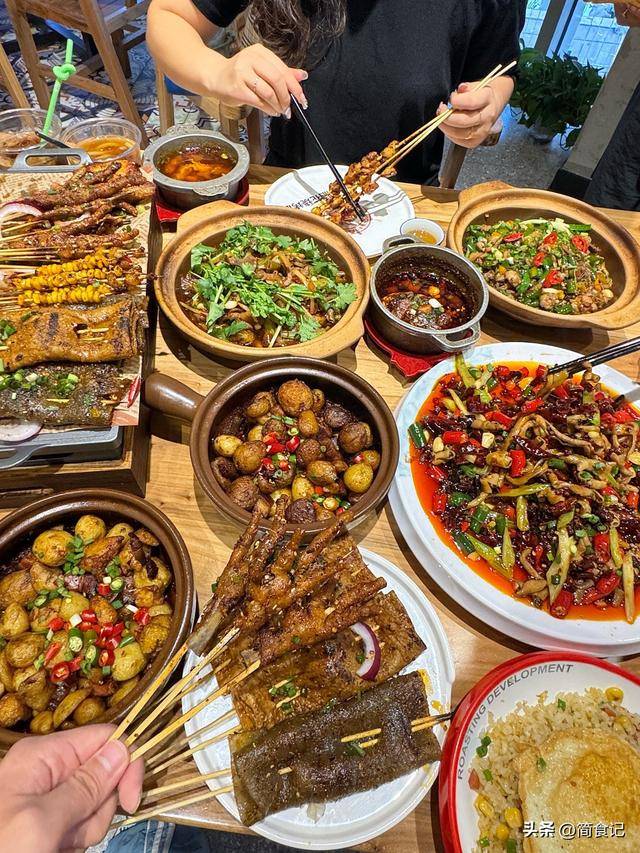 中国的宵夜江湖,这8个地方才是“神” 中国的宵夜江湖,这8个地方才是“神”