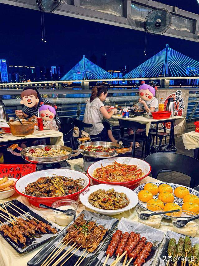 中国的宵夜江湖,这8个地方才是“神” 中国的宵夜江湖,这8个地方才是“神”