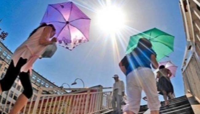 这个夏天中国人可能真的会被热哭 这个夏天中国人可能真的会被热哭