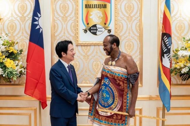 赖清德抵非洲 胡锡进跳脚:偷渡出去可能回不来 赖清德抵非洲 胡锡进跳脚:偷渡出去可能回不来