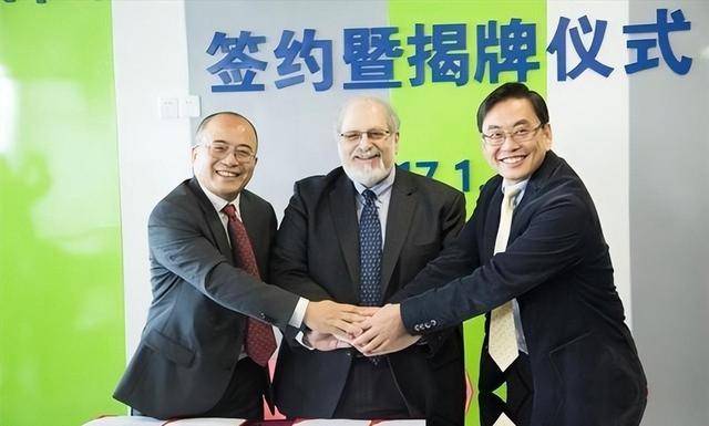 被美国抛弃后,他投奔中国带来千亿项目 被美国抛弃后,他投奔中国带来千亿项目