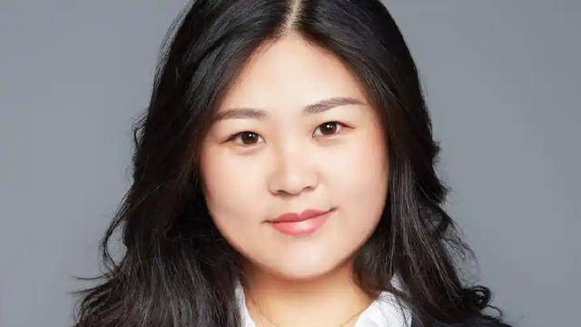 “保险女王”暴雷 中国38岁销冠被带走 “保险女王”暴雷 中国38岁销冠被带走