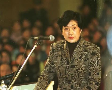 三湘第一女巨贪 性贿赂撂倒40多名官员 后续惊人 三湘第一女巨贪 性贿赂撂倒40多名官员 后续惊人