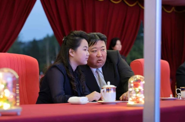 金主爱可不是随便穿 服装隐藏“继承人密码” 金主爱可不是随便穿 服装隐藏“继承人密码”