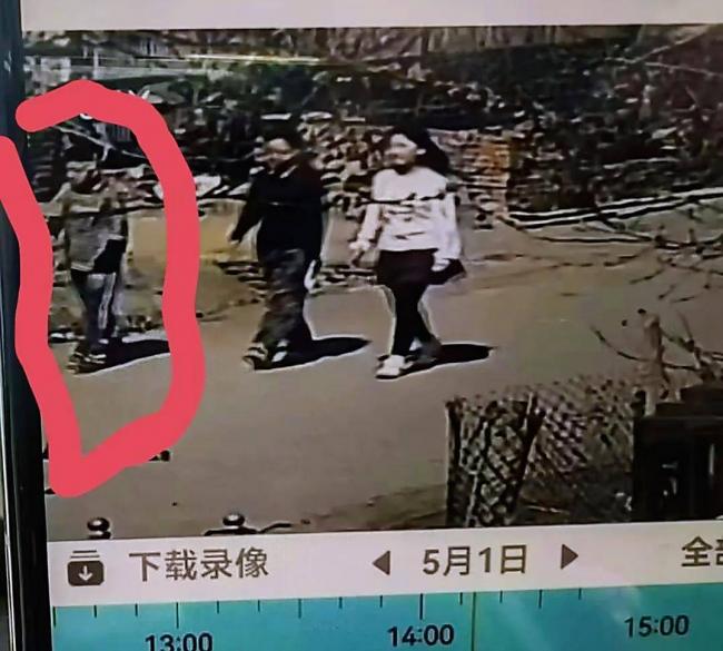 中国两11岁女孩遇害 疑遭性侵 凶手一家四口被抓 中国两11岁女孩遇害 疑遭性侵 凶手一家四口被抓