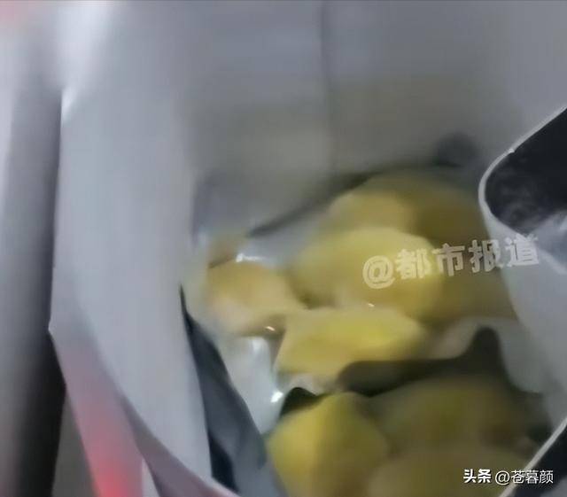 女子白嫖榴莲后续:村支书曝是惯犯,已被立案 女子白嫖榴莲后续:村支书曝是惯犯,已被立案