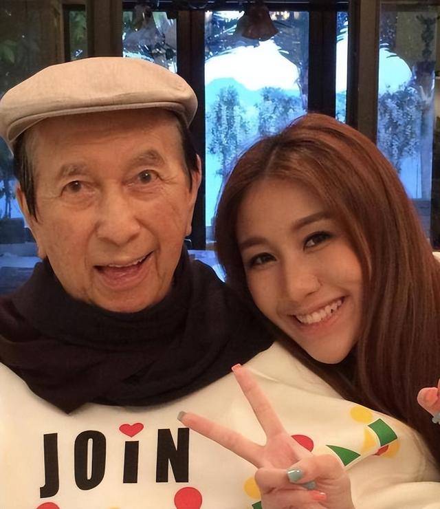 赌王千金下嫁普通小伙,如今生活早已大变 赌王千金下嫁普通小伙,如今生活早已大变