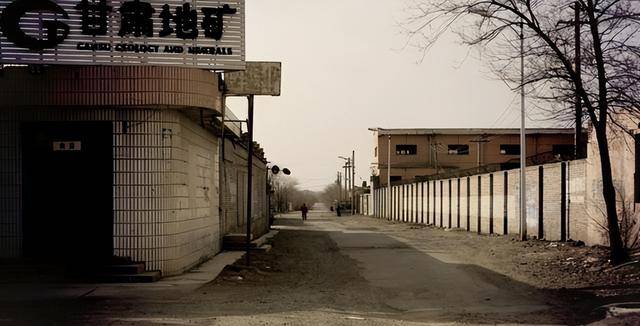明明不宜居,中国在这里却偏偏建了城 明明不宜居,中国在这里却偏偏建了城