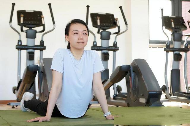 妻子上太空, 黎家盈丈夫迁居北京照顾3孩子 妻子上太空, 黎家盈丈夫迁居北京照顾3孩子