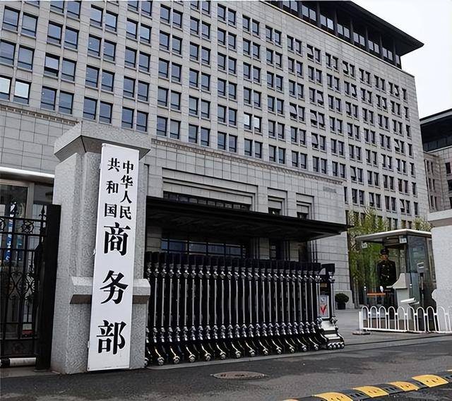 4艘美国巨轮直奔中国 五国大戏才刚刚开始 4艘美国巨轮直奔中国 五国大戏才刚刚开始