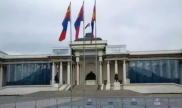 4艘美国巨轮直奔中国 五国大戏才刚刚开始 4艘美国巨轮直奔中国 五国大戏才刚刚开始