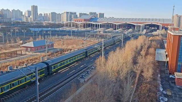 中国最大的省会城市,相当于8个上海 中国最大的省会城市,相当于8个上海