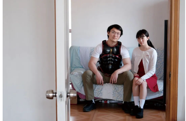 失控的爱:女大学生被家人骗入戒网瘾学校的11天 失控的爱:女大学生被家人骗入戒网瘾学校的11天