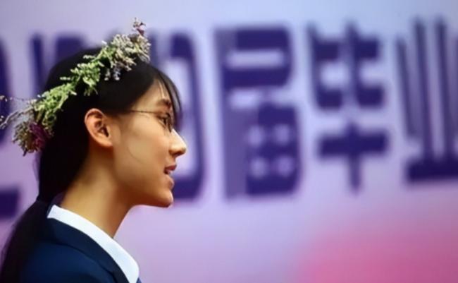 “消失”多年的清华才女 证实了当年董卿没说错 “消失”多年的清华才女 证实了当年董卿没说错