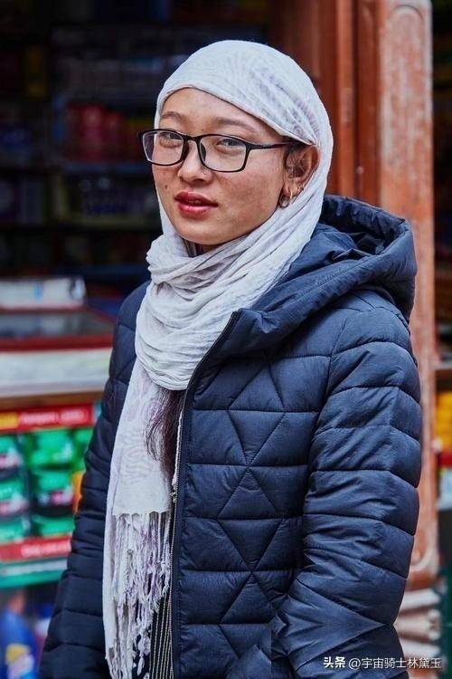 逃离北上广!中国年轻人挤爆尼泊尔 逃离北上广!中国年轻人挤爆尼泊尔