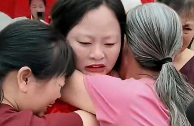 怕挨骂 9岁中国女童离家出走22年 怕挨骂 9岁中国女童离家出走22年