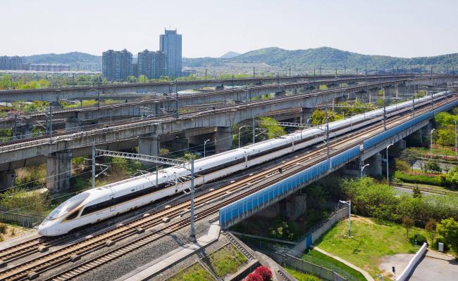 朋友圈刷屏:高铁的大变局来了 朋友圈刷屏:高铁的大变局来了