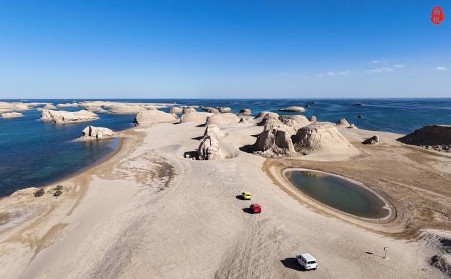 青海自驾:穿越火星1号公路,邂逅绝美水上雅丹 青海自驾:穿越火星1号公路,邂逅绝美水上雅丹