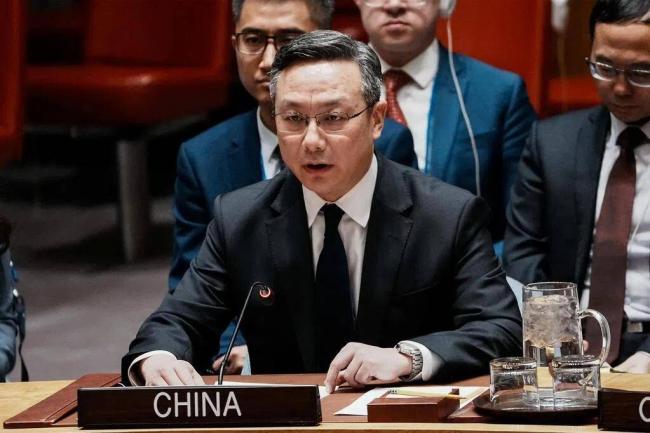 52对47!川普决定签字 对中国的豪赌开始了 52对47!川普决定签字 对中国的豪赌开始了