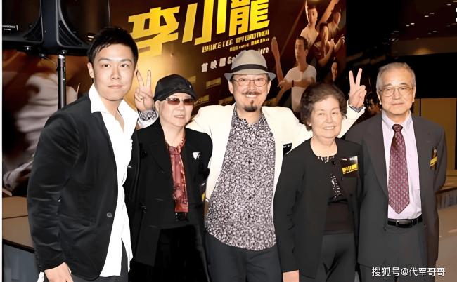 李小龙胞姐李秋源离世 李香凝晒照悼念姑妈 李小龙胞姐李秋源离世 李香凝晒照悼念姑妈