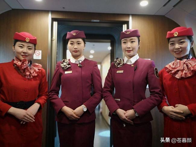 为什幺女乘务员纷纷从高铁离职?内幕被揭开 为什幺女乘务员纷纷从高铁离职?内幕被揭开