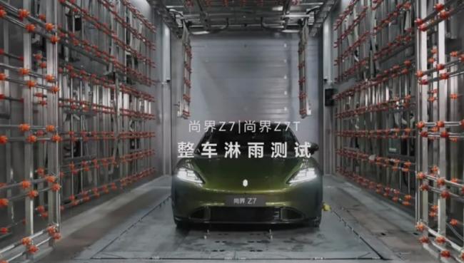 中国汽车发布宣传视频 大翻车 网友:就很迷惑 中国汽车发布宣传视频 大翻车 网友:就很迷惑