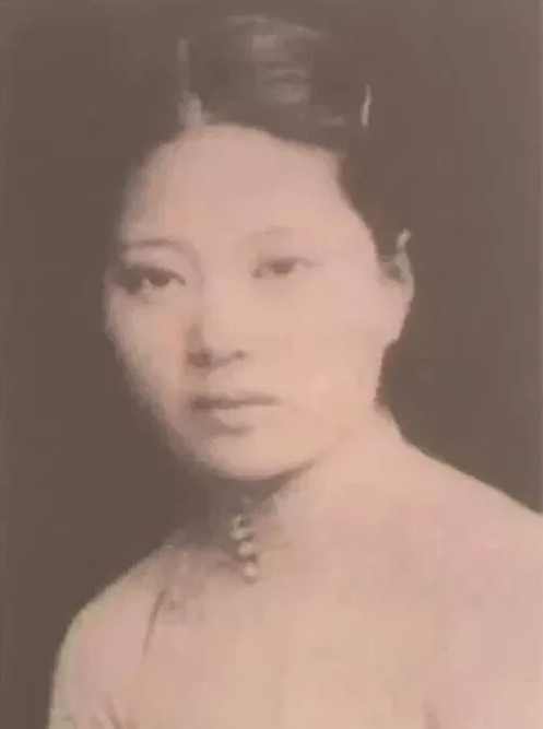 胡锦涛的母亲,原来是“女神”一般的存在 胡锦涛的母亲,原来是“女神”一般的存在