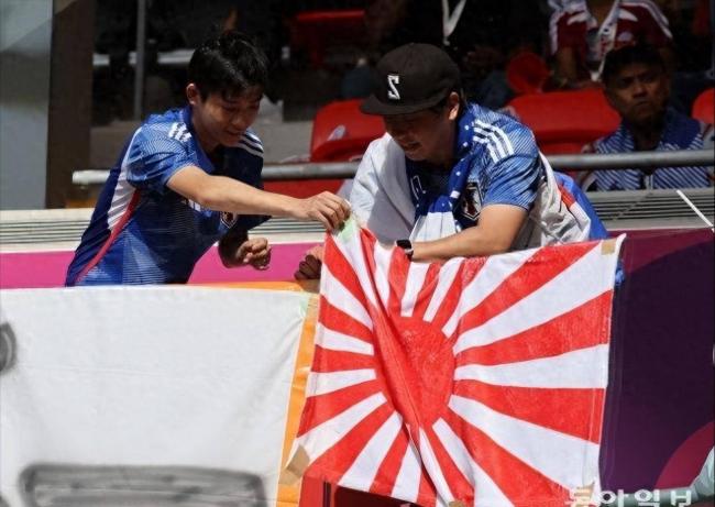 日本4:0大胜! 中国球迷集体破防 央视峰值狂飙 日本4:0大胜! 中国球迷集体破防 央视峰值狂飙