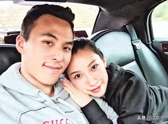 他们早已离婚:一个独自养娃,一个向名媛求婚 他们早已离婚:一个独自养娃,一个向名媛求婚