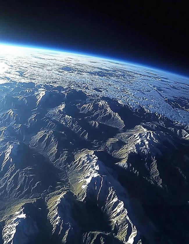 宇航员从太空看地球为啥会那么害怕 宇航员从太空看地球为啥会那么害怕