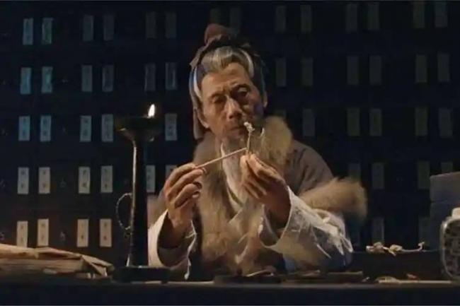 一针救下两命,一生不用活物救人,活到141岁 一针救下两命,一生不用活物救人,活到141岁