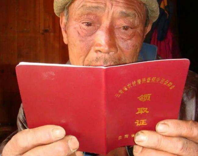 为什么乞丐近两年消失了?四大原因揭开真相 为什么乞丐近两年消失了?四大原因揭开真相