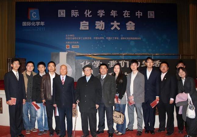 没想到!中国光刻胶的“大佬”是位美国老太太 没想到!中国光刻胶的“大佬”是位美国老太太