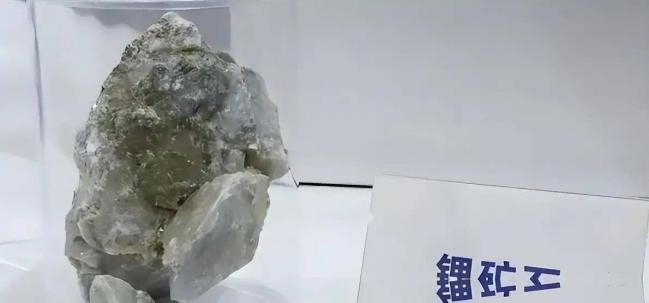 横跨4省长度2800公里 中国巨型锂矿现身 横跨4省长度2800公里 中国巨型锂矿现身