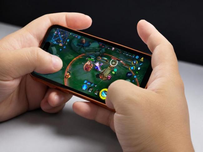 只要299元!这台小“iPhone” 把我给整笑了 只要299元!这台小“iPhone” 把我给整笑了