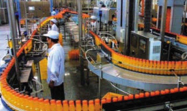 “100%果汁”是套路 暗访揭中国果汁厂惊人内幕 “100%果汁”是套路 暗访揭中国果汁厂惊人内幕