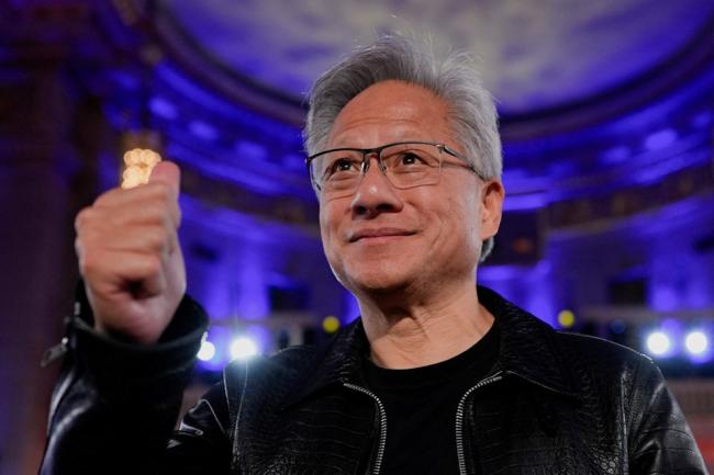 黄仁勋一句话掀转行潮!行内人揭残酷真相 黄仁勋一句话掀转行潮!行内人揭残酷真相
